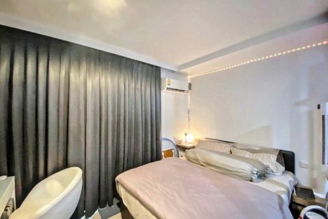 Condominio de 1 dormitorio en Bangkok, Tailandia № 116693 - foto 4