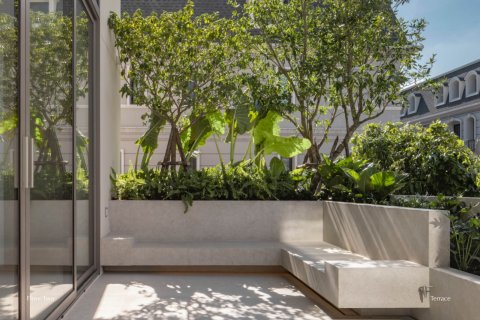 Chalet de 4 dormitorios en Bangkok, Tailandia № 222475 - foto 2
