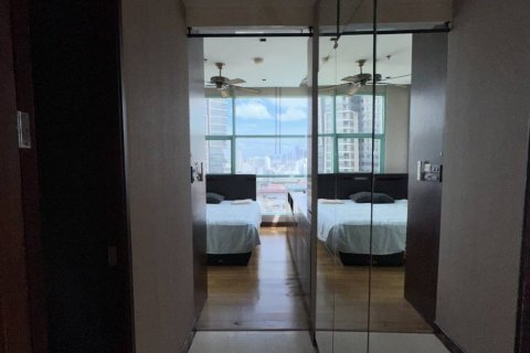 Condominio de 1 dormitorio en Bang Kho Laem, Bangkok, Tailandia № 146817 - foto 4