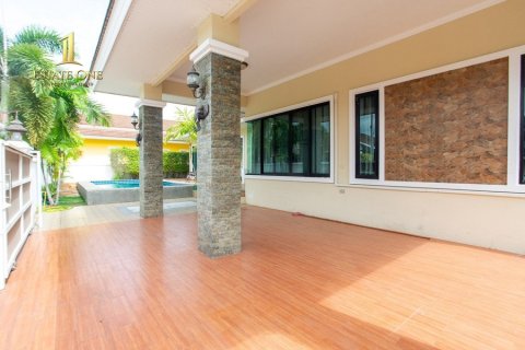 Casa de 4 dormitorios en Hua Hin, Tailandia № 220548 - foto 6