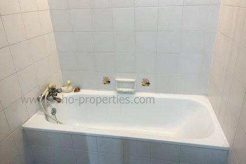 Condominio de 3 dormitorios en Bangkok, Tailandia № 143546 - foto 8