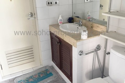 Condominio de 3 dormitorios en Bangkok, Tailandia № 143546 - foto 9