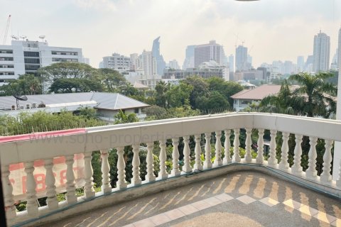 Condominio de 3 dormitorios en Bangkok, Tailandia № 143546 - foto 3