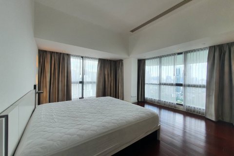 Condominio de 3 dormitorios en Bangkok, Tailandia № 143541 - foto 11