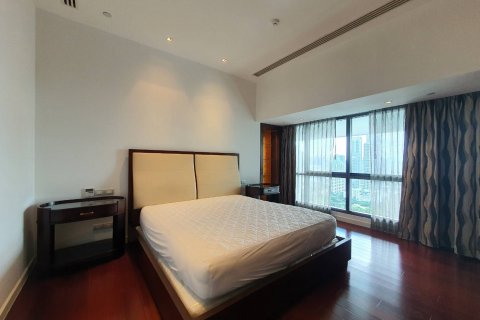 Condominio de 3 dormitorios en Bangkok, Tailandia № 143541 - foto 2