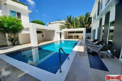 Villa auf Jomtien Beach, Pattaya, Thailand 5 Schlafzimmer № 203026