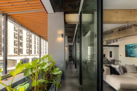Condominio de 3 dormitorios en Bangkok, Tailandia № 143082 - foto 9
