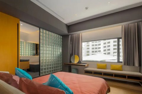 Condominio de 3 dormitorios en Bangkok, Tailandia № 143082 - foto 16