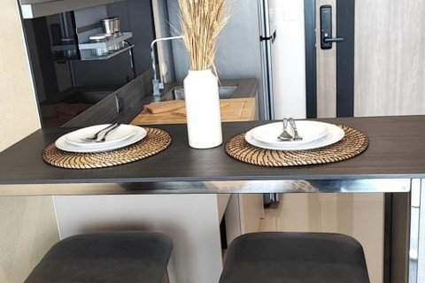 Condominio de 1 dormitorio en Bangkok, Tailandia № 143085 - foto 4
