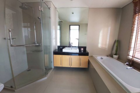 Condominio de 3 dormitorios en Bangkok, Tailandia № 143347 - foto 7