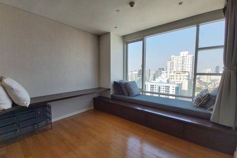 Condominio de 3 dormitorios en Bangkok, Tailandia № 143347 - foto 2