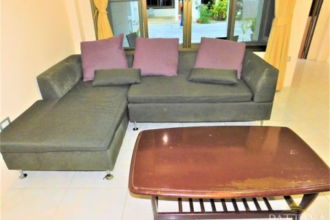 Casa de 2 dormitorios en Pattaya, Tailandia № 204542 - foto 9