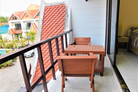 Casa de 2 dormitorios en Pattaya, Tailandia № 204542 - foto 17