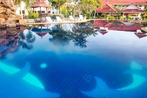 Casa de 2 dormitorios en Pattaya, Tailandia № 204539 - foto 2