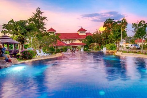 Casa de 2 dormitorios en Pattaya, Tailandia № 204539 - foto 14