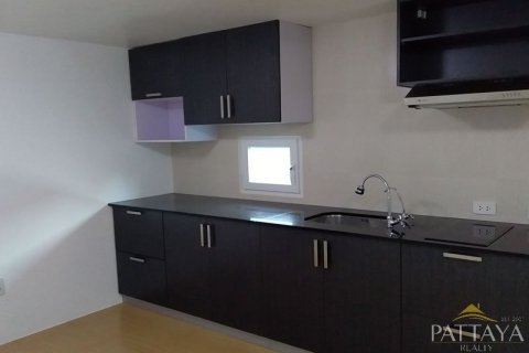 Casa de 2 dormitorios en Pattaya, Tailandia № 204541 - foto 11