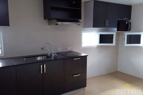 Casa de 2 dormitorios en Pattaya, Tailandia № 204541 - foto 10