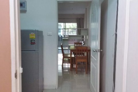 Casa de 2 dormitorios en Pattaya, Tailandia № 204540 - foto 5