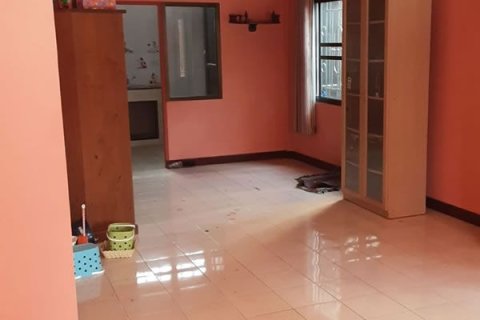 Casa de 2 dormitorios en Pattaya, Tailandia № 204543 - foto 6