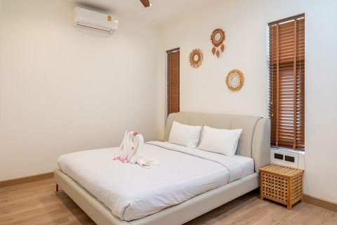 Chalet de 3 dormitorios en Ko Samui, Tailandia № 167343 - foto 18