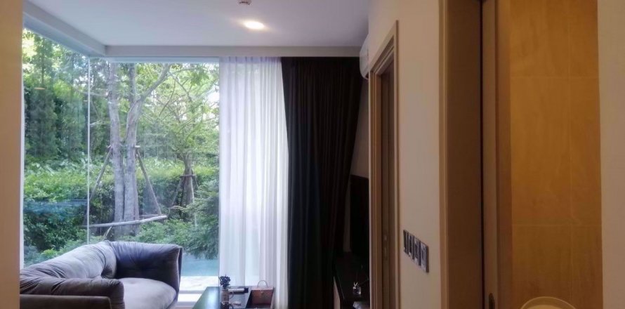 Кондоминиум с 2 спальнями в Бангкоке, Таиланд в Chewathai Residence Thonglor № 51133