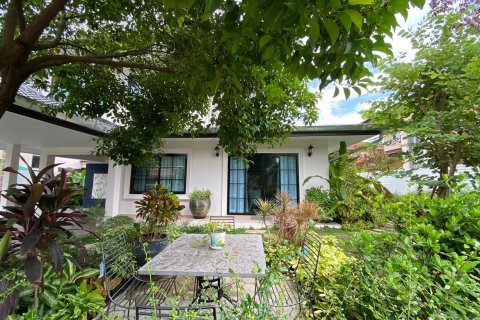 Casa de 3 dormitorios en Chiang Mai, Tailandia № 160112