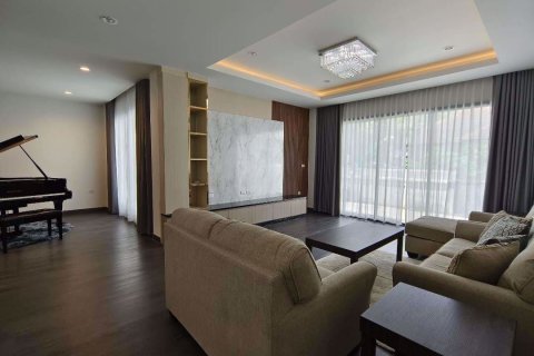 Maison à Watthana, Bangkok, Thaïlande 4 chambres № 67798 - photo 5