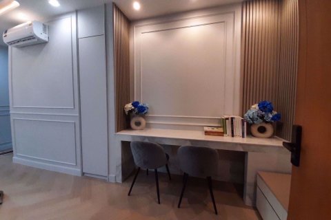 Condominio de 3 dormitorios en Watthana, Bangkok, Tailandia № 67797 - foto 3