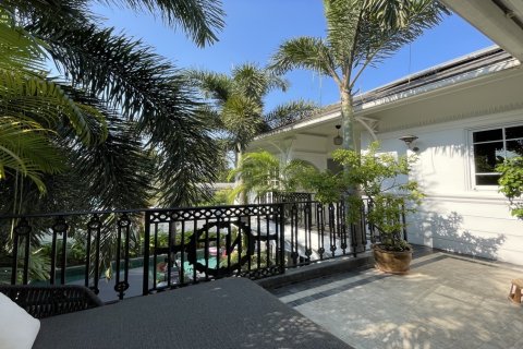 Haus in Watthana, Bangkok, Thailand 3 Schlafzimmer № 201080 - Foto 10