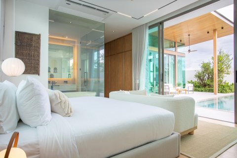 Chalet de 3 dormitorios en Layan Beach, Tailandia № 74273 - foto 23
