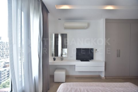 Condominio de 2 dormitorios en Bangkok, Tailandia № 185100 - foto 8