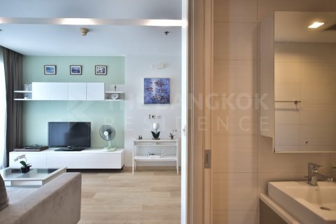 Condominio de 2 dormitorios en Bangkok, Tailandia № 185100 - foto 10