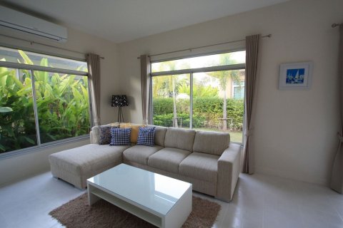 Casa de 2 dormitorios en Cha-am, Tailandia № 170837 - foto 6