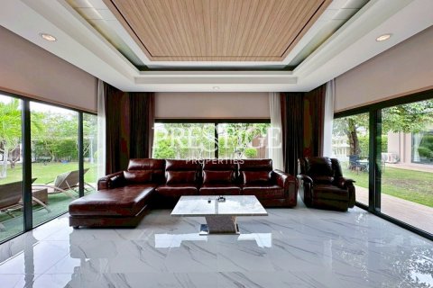 Haus in Pattaya, Thailand 3 Schlafzimmer № 197989 - Foto 3
