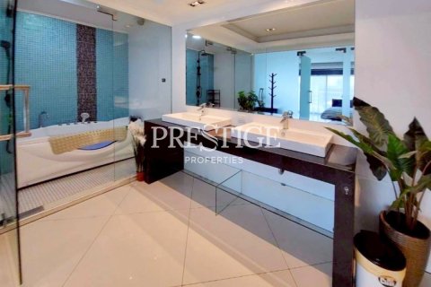 Condo à Pattaya, Thaïlande, 2 chambres  № 197990 - photo 10