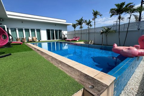 Villa in Phuket, Thailand 3 Schlafzimmer № 156163