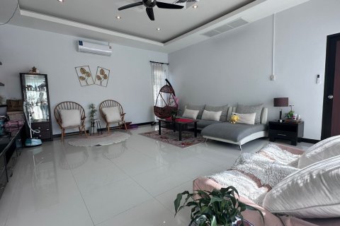 Chalet de 3 dormitorios en Phuket, Tailandia № 156163 - foto 26