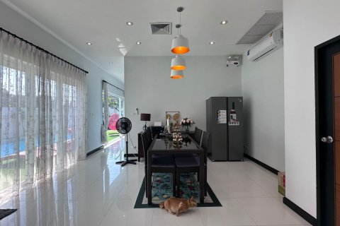 Chalet de 3 dormitorios en Phuket, Tailandia № 156163 - foto 8