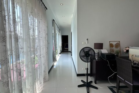 Chalet de 3 dormitorios en Phuket, Tailandia № 156163 - foto 16