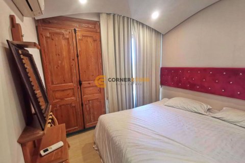 Estudio en el condominio en Jomtien Beach, Pattaya, Tailandia № 204985 - foto 3