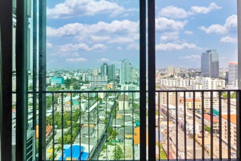 Condo in Bangkok, Thailand, 2 bedrooms  № 146708 - photo 9