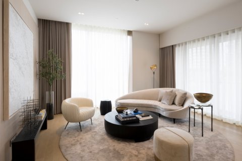 Off-Plan THE STRAND THONGLOR in Bangkok, Thailand № 9363 - Foto 8
