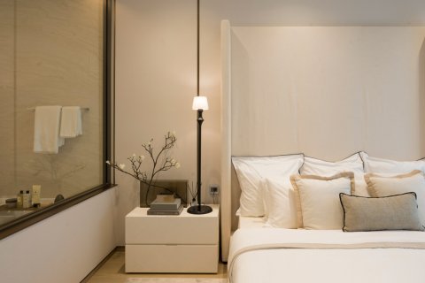 Off-Plan THE STRAND THONGLOR in Bangkok, Thailand № 9363 - Foto 4
