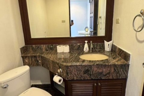 Condominio de 3 dormitorios en Bangkok, Tailandia № 157756 - foto 15