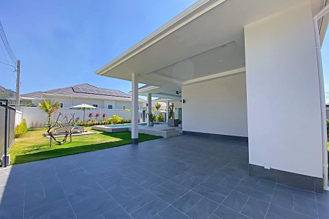 Casa de 2 dormitorios en Hua Hin, Tailandia № 168095 - foto 3