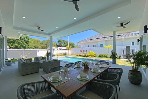 Casa de 2 dormitorios en Hua Hin, Tailandia № 168095 - foto 6
