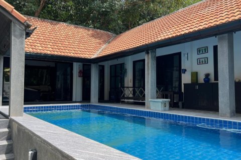 Villa in Ko Samui, Thailand 4 Schlafzimmer № 172454
