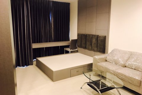 Studio in the Condo in Bangkok, Thailand  № 143665