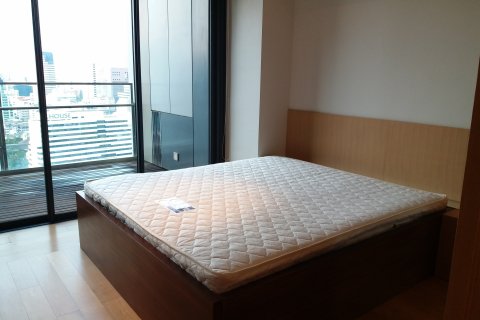 Condominio de 2 dormitorios en Yan Nawa, Bangkok, Tailandia № 143664 - foto 8