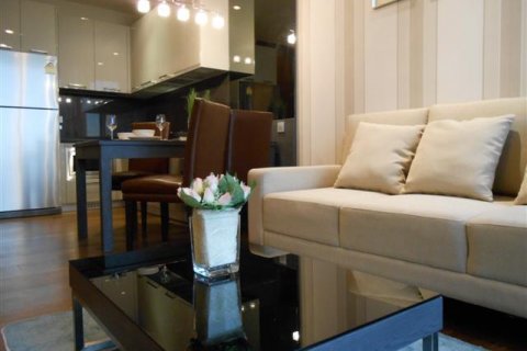 Condominio de 1 dormitorio en Bangkok, Tailandia № 143662 - foto 2